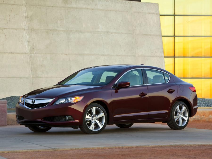  Acura ILX 2.4L (DE) 2012 года  (фото 1 из 34)